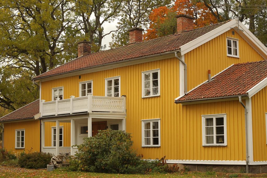 Hallebergs Bed&Breakfast Skara Eksteriør billede