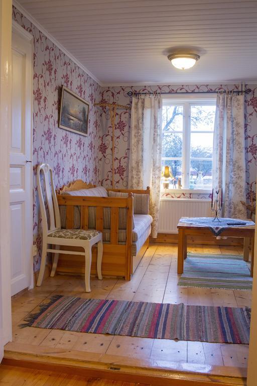 Hallebergs Bed&Breakfast Skara Eksteriør billede